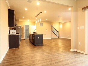 605 Alessia Ct in Carnot-Moon, PA - Building Photo - Building Photo