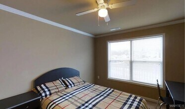 2217 Sweet Home Rd in Buffalo, NY - Building Photo - Building Photo