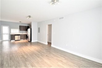 331 85th St-Unit -6 in Miami Beach, FL - Building Photo - Building Photo