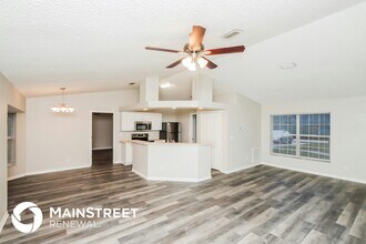 9175 102nd Ave in Vero Beach, FL - Building Photo - Building Photo