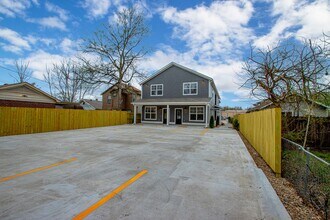 809 S Maple St in North Little Rock, AR - Building Photo - Building Photo