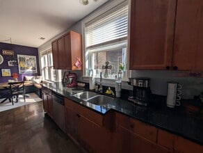 3402 N Bell Ave, Unit 3 in Chicago, IL - Building Photo - Building Photo