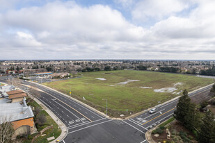 Wellington Crossing Apartments