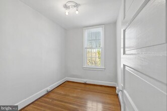 115 S Patrick St in Alexandria, VA - Foto de edificio - Building Photo