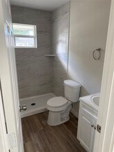 2434 Lidstone St in Houston, TX - Building Photo - Building Photo