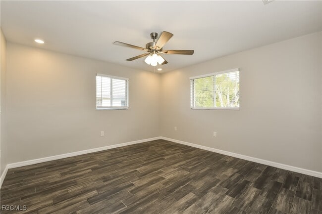 property at 1308 SE 32nd Terrace