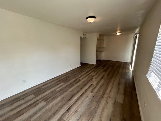 611 S Garden St in Visalia, CA - Building Photo - Building Photo