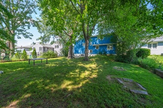 1641 Lenape Rd in Linden, NJ - Building Photo - Building Photo