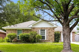 704 Brookhaven Dr in Royse City, TX - Building Photo