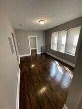 11023 S Vernon Ave in Chicago, IL - Building Photo - Building Photo