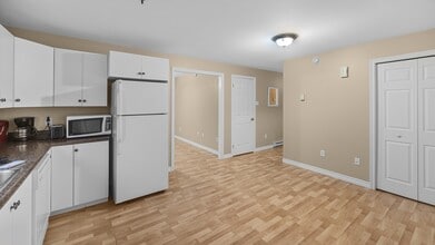 71 Viscount St in St John's, NL - Building Photo - Building Photo