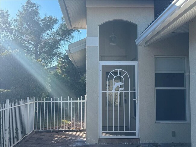 1063 Topelis Dr in Englewood, FL - Building Photo - Building Photo