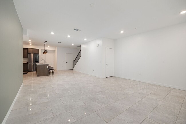 2024 Luzon Ln in Chula Vista, CA - Building Photo - Building Photo