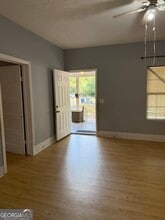 1006 W College St Ext in Griffin, GA - Building Photo - Building Photo