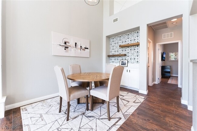 property at 11375 Ogden Mills Dr