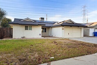 11377 Gaynor Ave in Los Angeles, CA - Foto de edificio - Building Photo