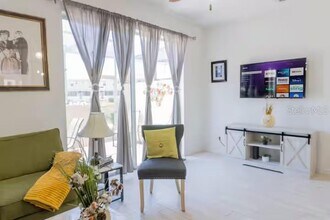 1139 S Beach Cir in Kissimmee, FL - Building Photo - Building Photo