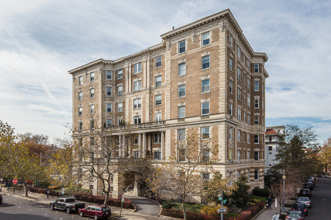 Woodley Condominium in Washington, DC - Building Photo - Building Photo