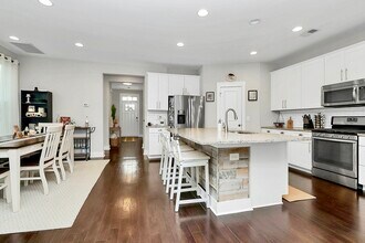 2108 Woodward Ave in Charlotte, NC - Building Photo - Building Photo