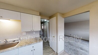 335 Ruskin Dr in Colorado Springs, CO - Building Photo - Building Photo