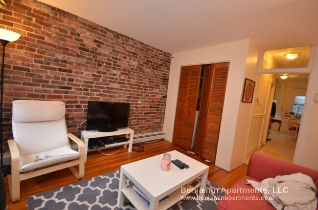 48 Garden St, Unit 3 in Boston, MA - Building Photo - Building Photo