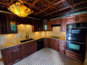 2100 Gilpin St-Unit -B in Denver, CO - Building Photo - Building Photo