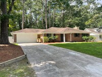 197 Miner Dr in Richmond Hill, GA - Building Photo - Building Photo