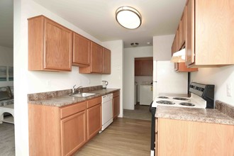 Battery Heights Apartments in Manassas, VA - Building Photo - Interior Photo