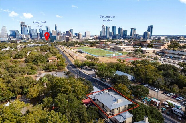 1310 S 1st St in Austin, TX - Building Photo - Building Photo