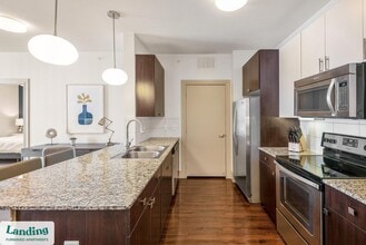 1811 E Apache Blvd in Tempe, AZ - Building Photo - Building Photo