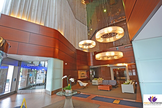 1100 Wilshire Blvd, Unit 2703 in Los Angeles, CA - Foto de edificio - Building Photo