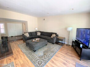 850 Rim Crest Dr in Westlake Village, CA - Building Photo - Building Photo