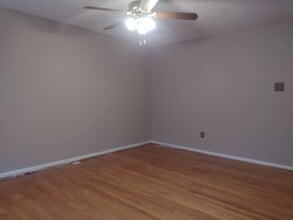 7 Championship Ct in Owings Mills, MD - Foto de edificio - Building Photo