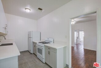 965 N Doheny Dr in West Hollywood, CA - Building Photo - Building Photo