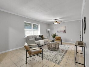 11051 Ferguson Rd in Dallas, TX - Building Photo - Building Photo