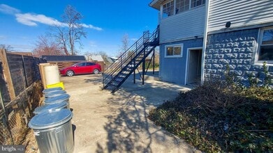 228 Manor Cir in Takoma Park, MD - Building Photo - Building Photo