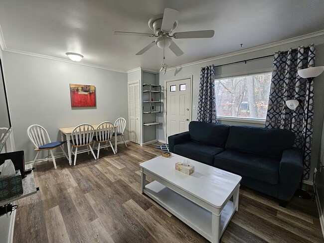 5036 Bolla Rd - All Utilities Included in Ypsilanti, MI - Foto de edificio - Building Photo