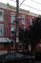 622 Tasker St in Philadelphia, PA - Building Photo - Building Photo