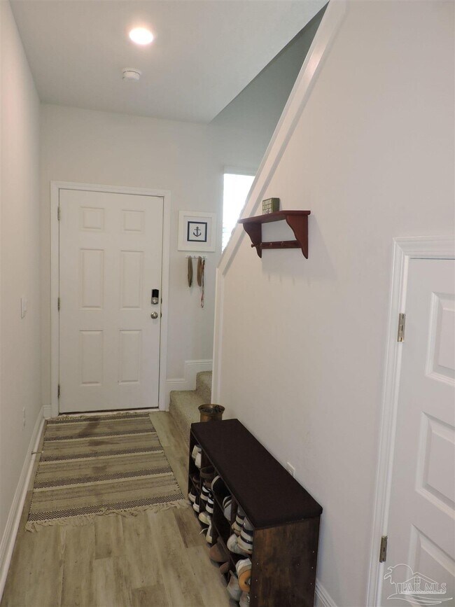 1203 Fairchild Vlg Dr in Pensacola, FL - Building Photo - Building Photo