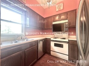 310 W 10th St in Charlotte, NC - Building Photo - Building Photo