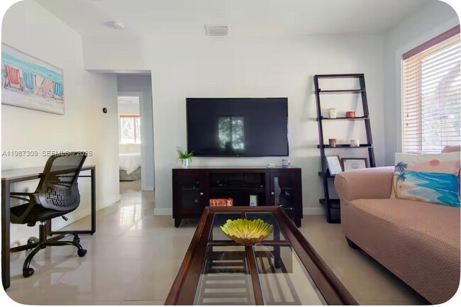 601 NW 116th St in Miami, FL - Building Photo - Building Photo