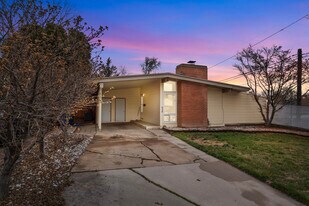 817 Boughton St in Ogden, UT - Building Photo