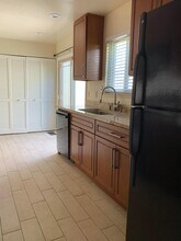 16 Fairway Pl in Pleasant Hill, CA - Building Photo - Building Photo
