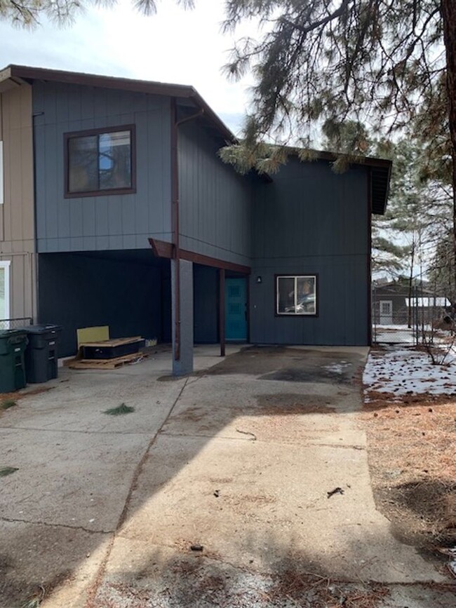 6424 N Snowflake Dr in Flagstaff, AZ - Building Photo - Building Photo