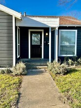 1243 Centerville Rd in Dallas, TX - Building Photo - Building Photo