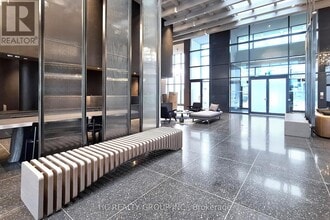 8 Interchange Wy in Vaughan, ON - Building Photo - Building Photo