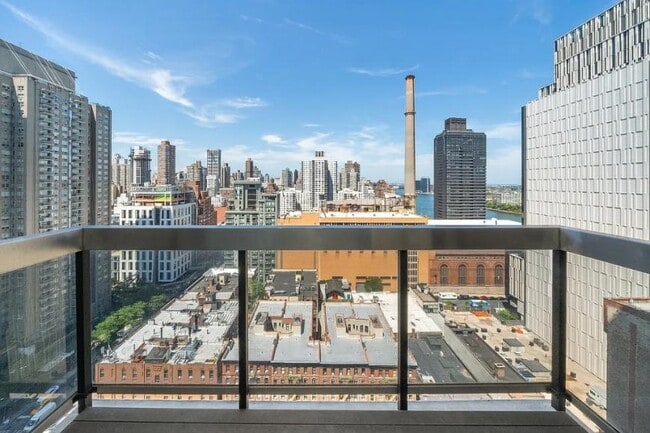 property at 515 E 72nd St