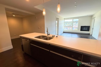 1838 Ogden Dr in Burlingame, CA - Building Photo - Building Photo