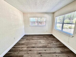 2510 Boyd Ave in Orlando, FL - Building Photo - Building Photo