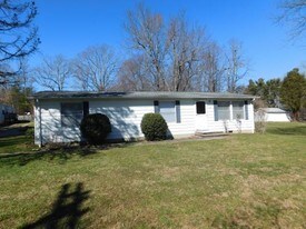 414 E Blue Ridge Rd